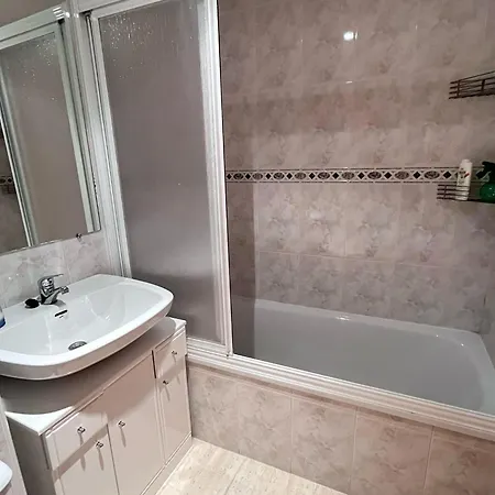 Διαμέρισμα Ideal Pool Llm *